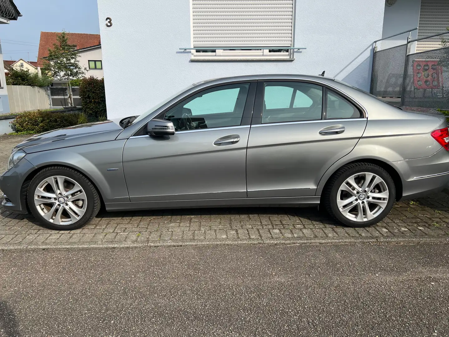 Mercedes-Benz C 250 C 250 CDI DPF 4Matic (BlueEFFICIENCY) 7G-TRONIC Szürke - 2
