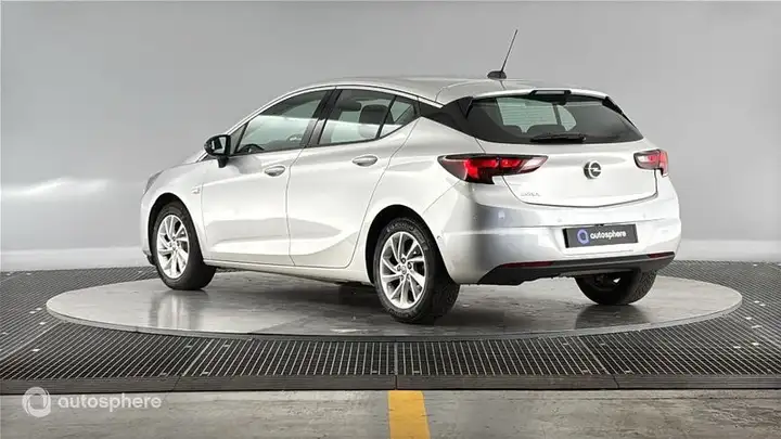 Opel Astra 1.2 Turbo 130ch Elegance Business 7cv — photo 8