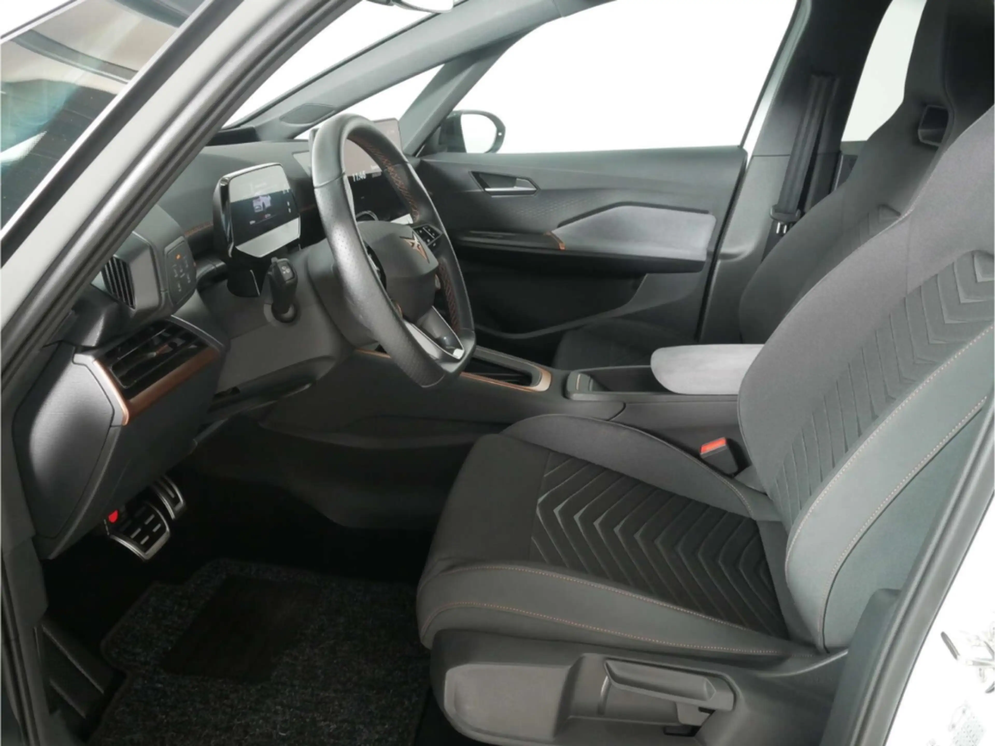 CUPRA Born 77 kWh — photo 14