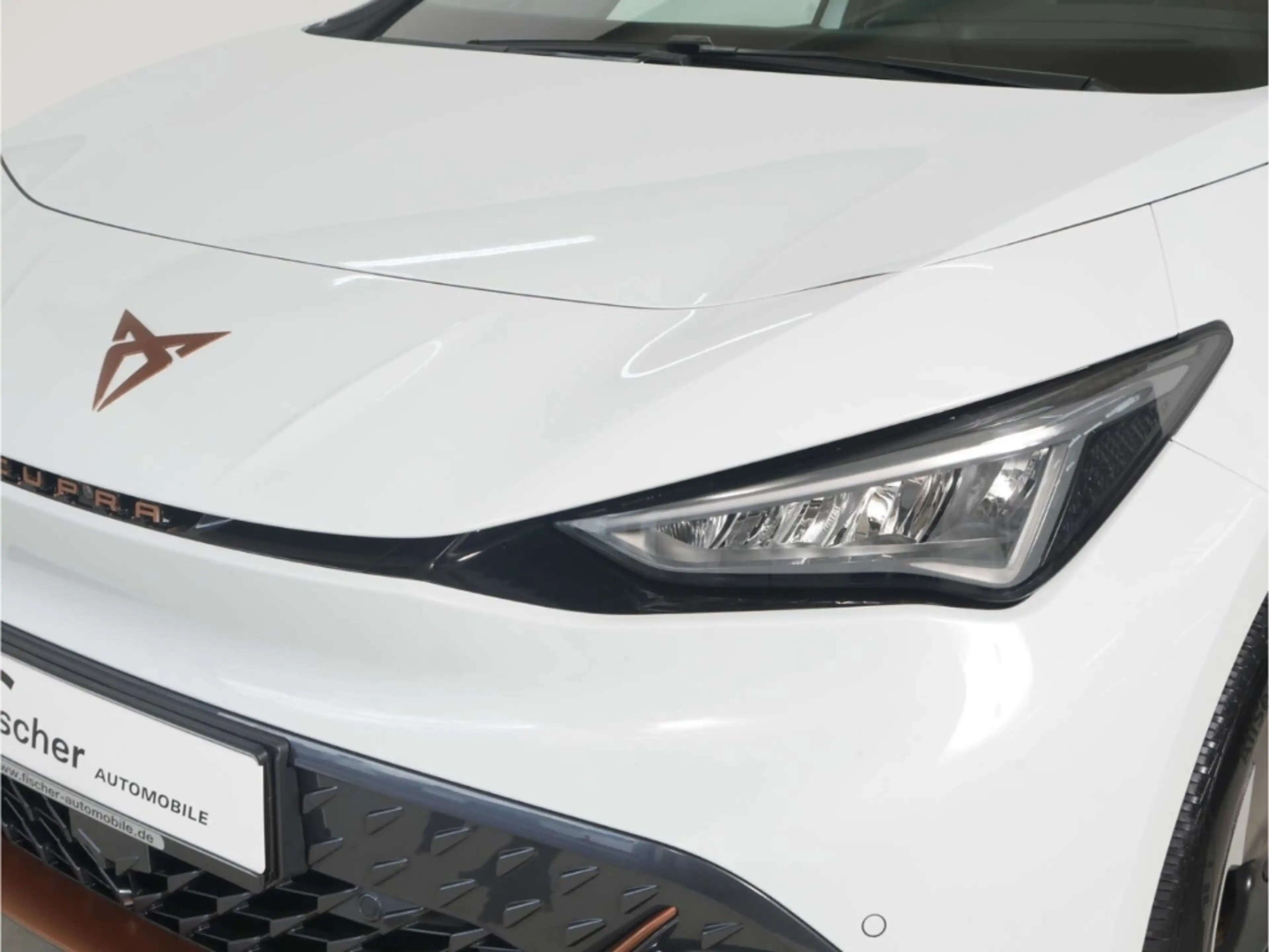 CUPRA Born 77 kWh — photo 4