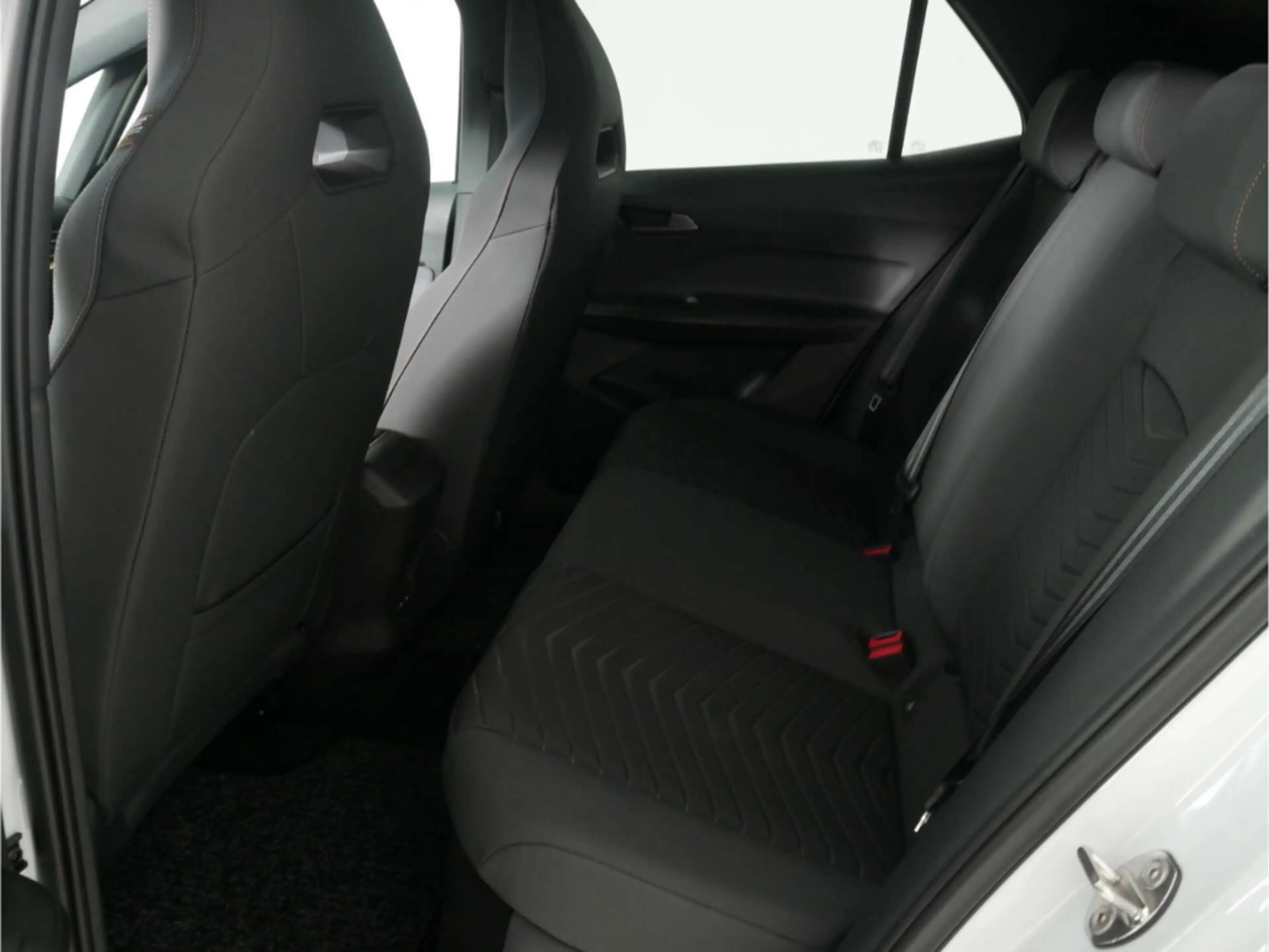 CUPRA Born 77 kWh — photo 13