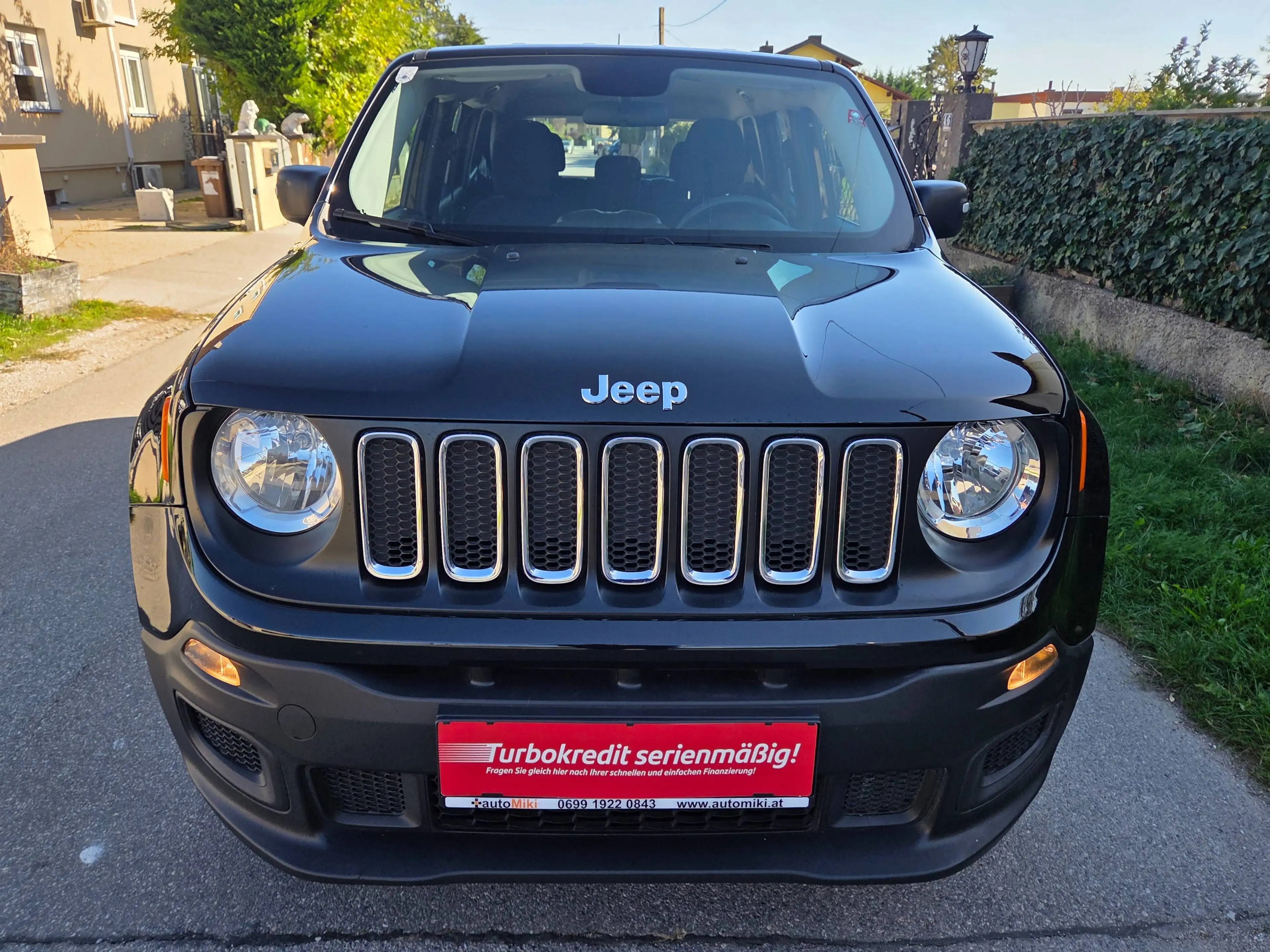Jeep Renegade 1,6 Benzin Sport FWD — photo 2