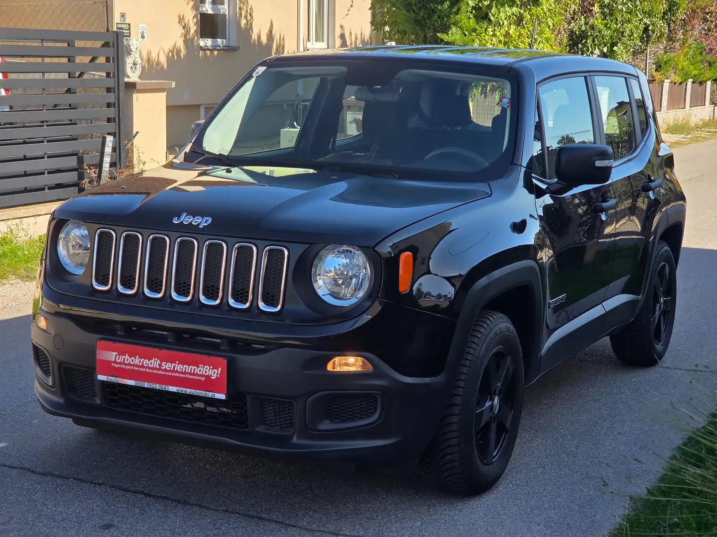 Jeep Renegade 1,6 Benzin Sport FWD Schwarz - 1