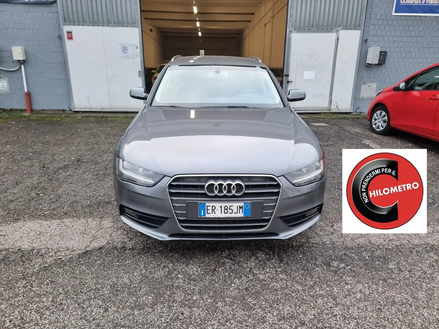 Audi A4 Avant 2.0 tdi 120cv proprietari 1 Grigio - 1