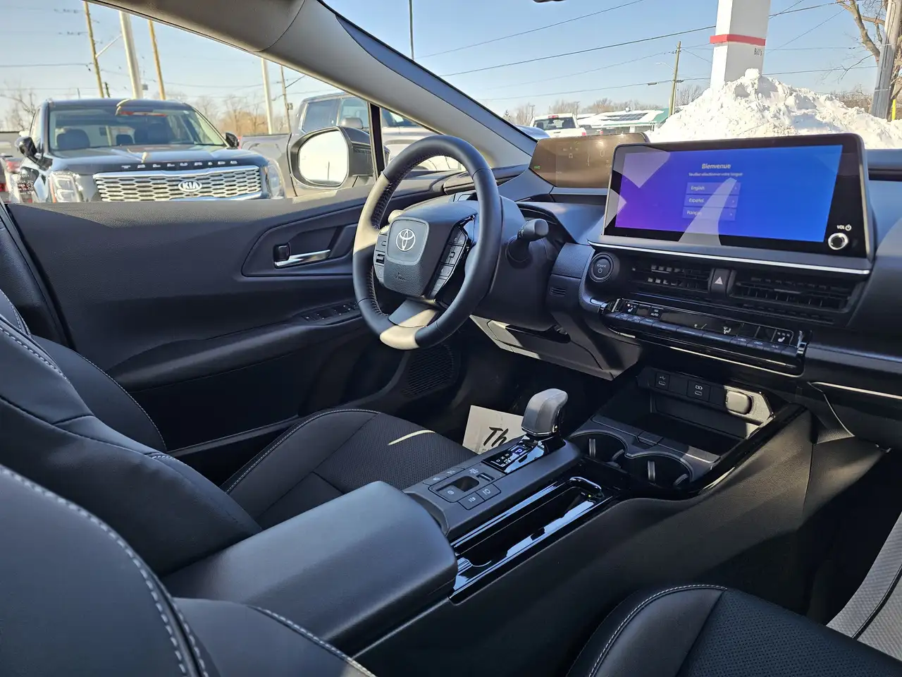 Toyota Prius снимка Toyota Prius