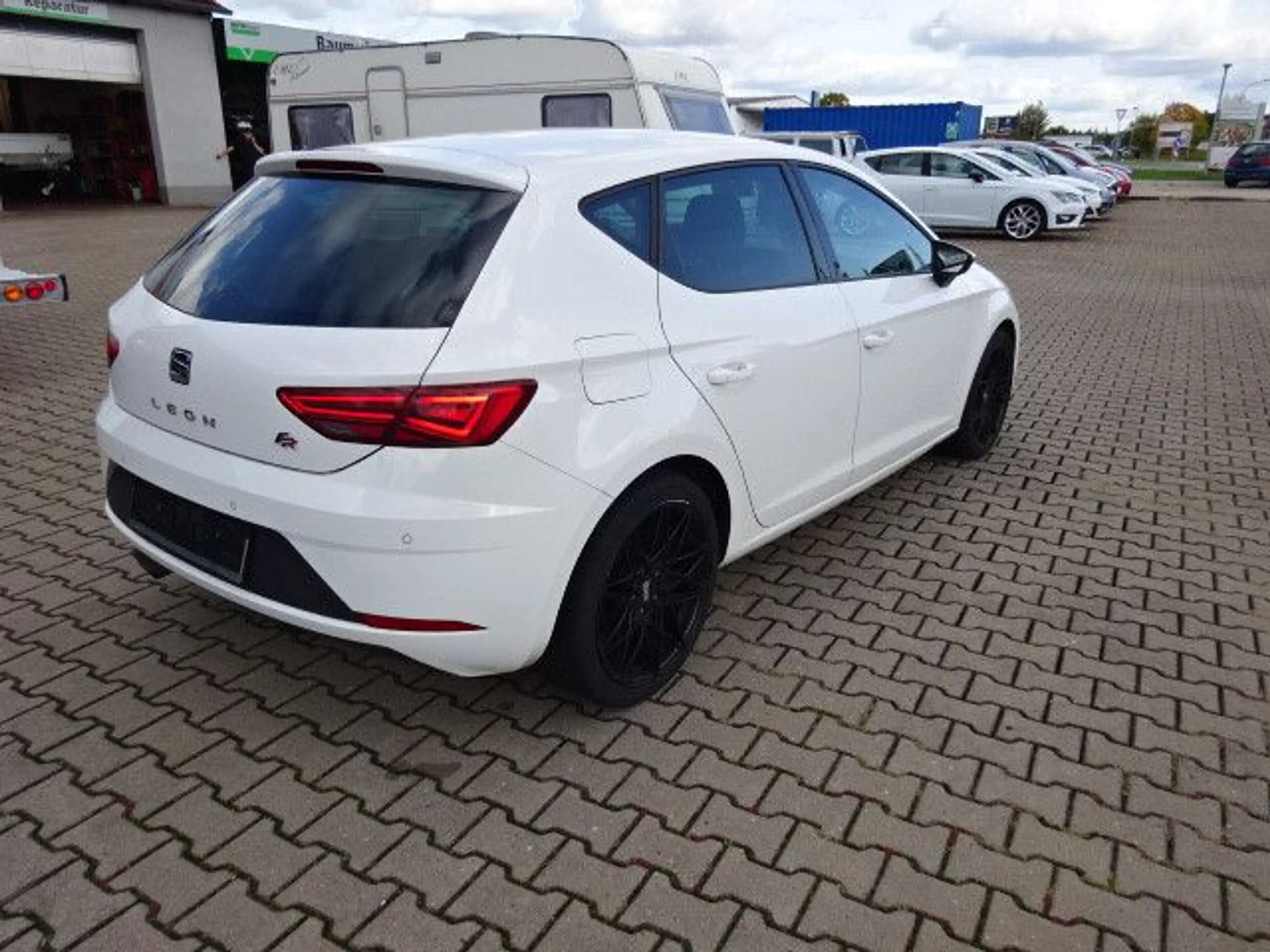 SEAT Leon 1.4 TSI 92kW Start&Stop FR--LED--Navi--SHZ — photo 5
