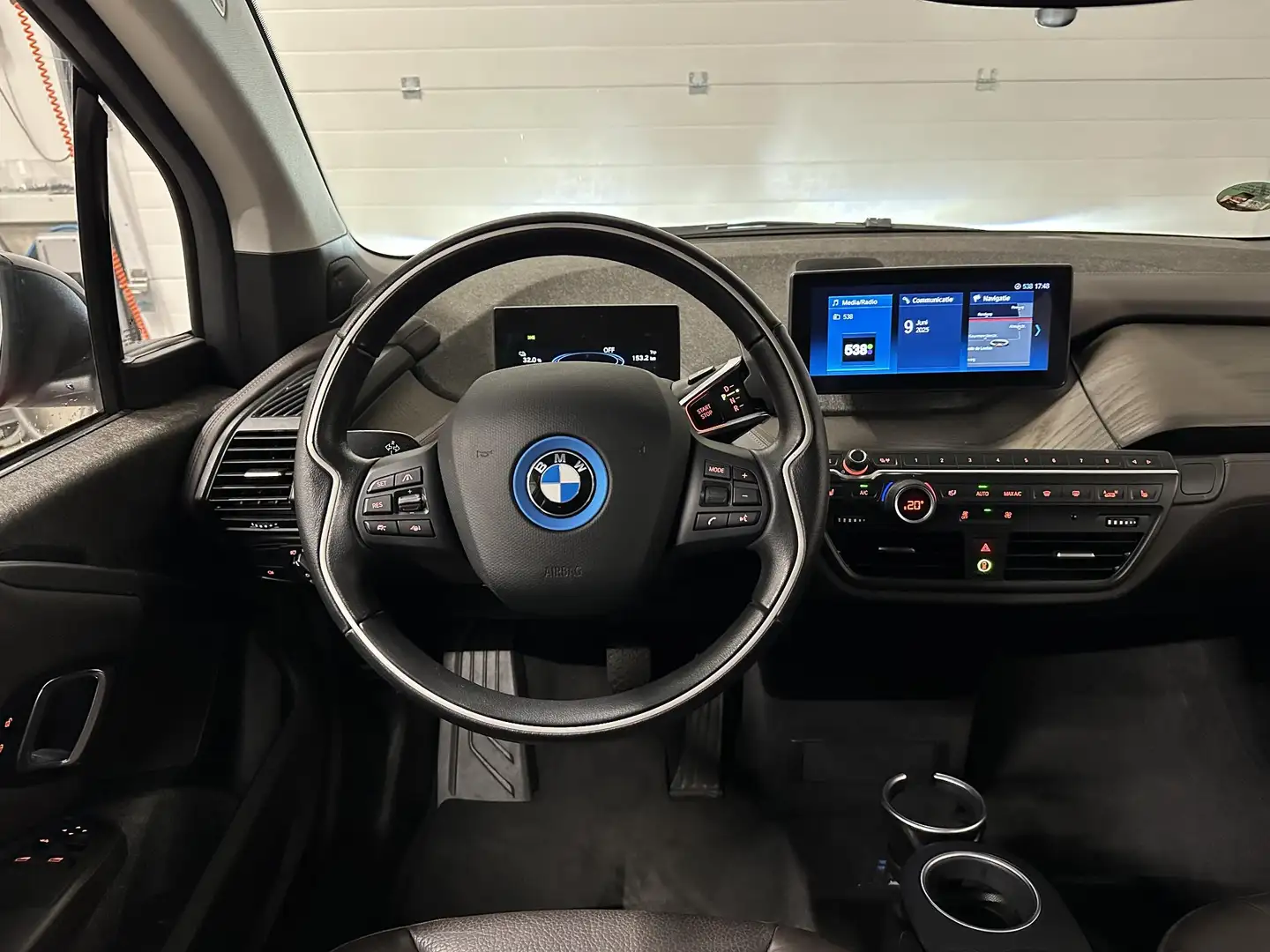 BMW i3 S 94Ah Harman Kardon | Adapt. Cruise Control | Com Rood - 2