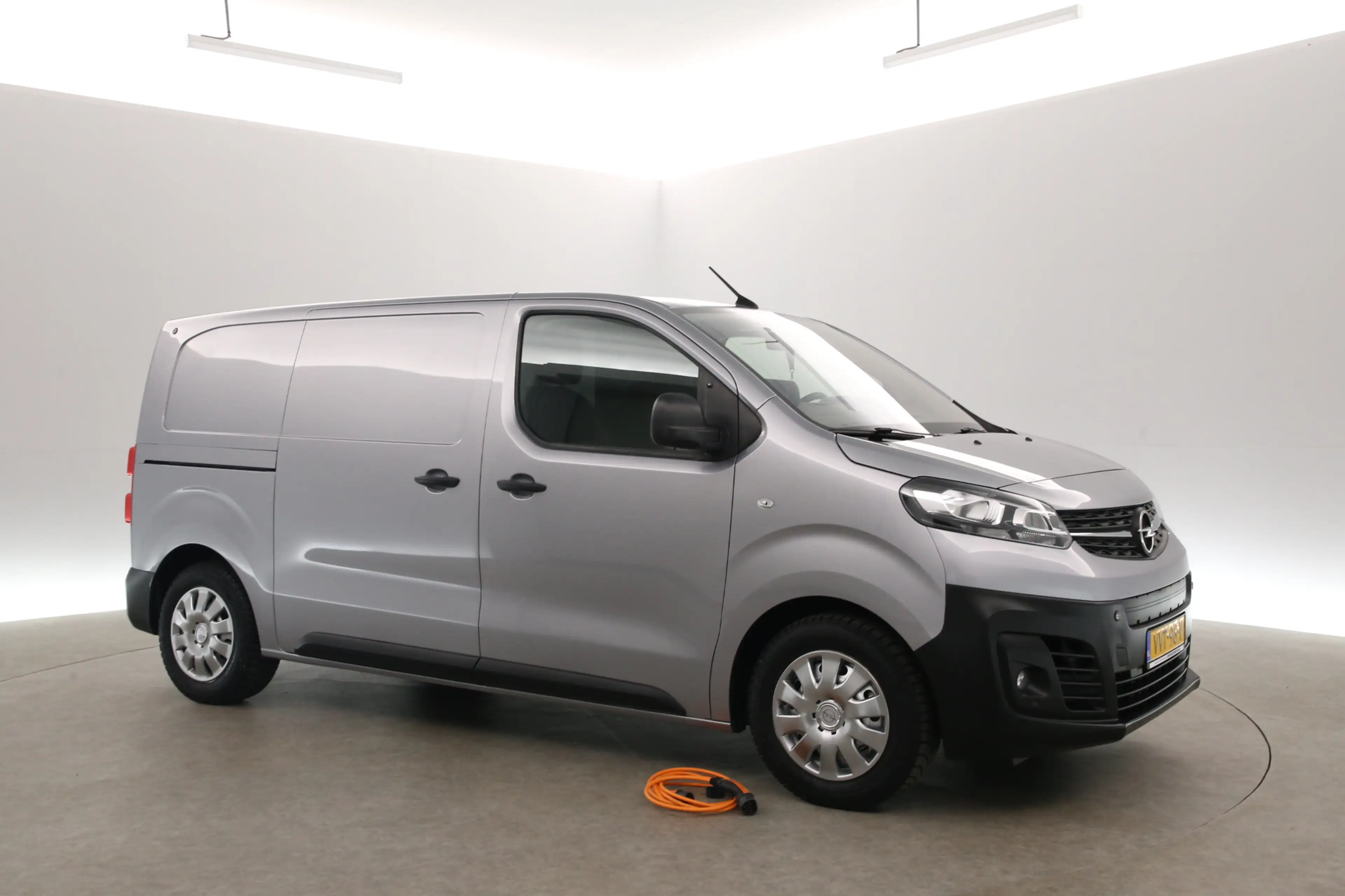Peugeot e-Expert Opel Vivaro-e L2H1 75 kWh | Snelladen | SOH 96% | — photo 8