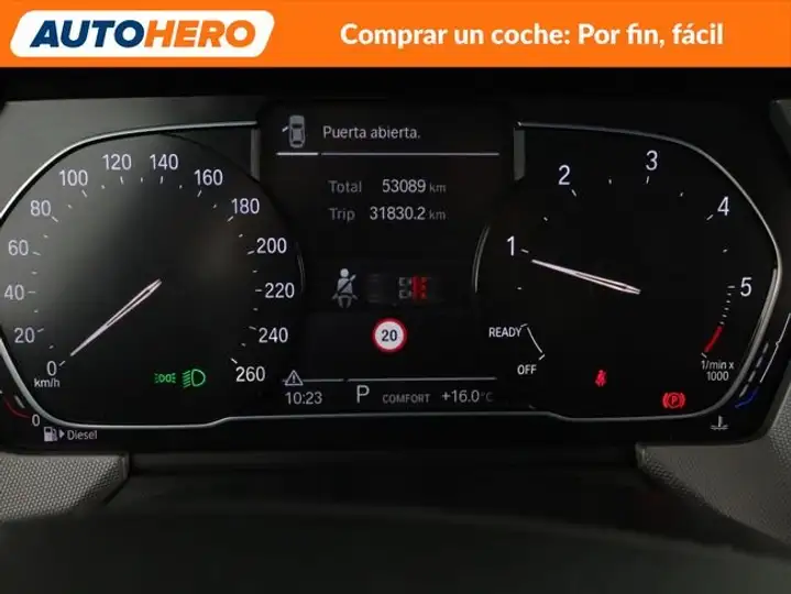 BMW Serie 1 2020, foto 25
