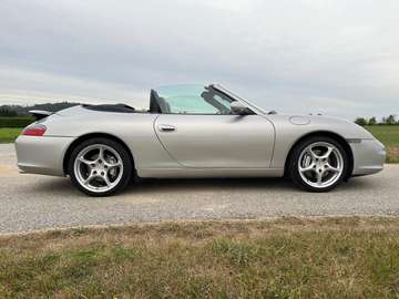 911 Carrera 4 Cabrio Tiptronic