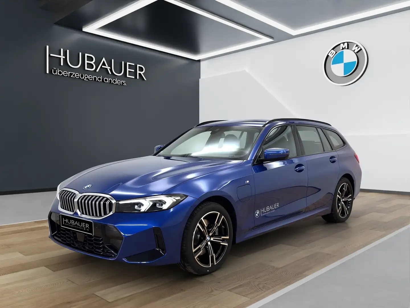 BMW 330 e xDrive Touring [M Sport, AHK, ACC, RFK, 18" LMR] Blau - 1