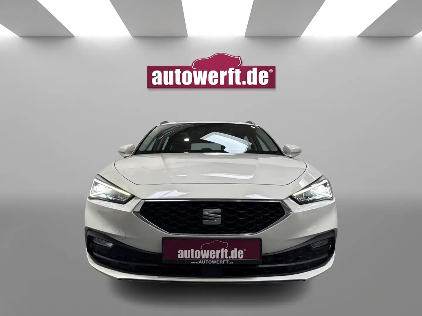 SEAT Leon 2.0 TDI SP DSG STYLE PANO LED CAM NAVI BEATS PDC S Weiß - 2