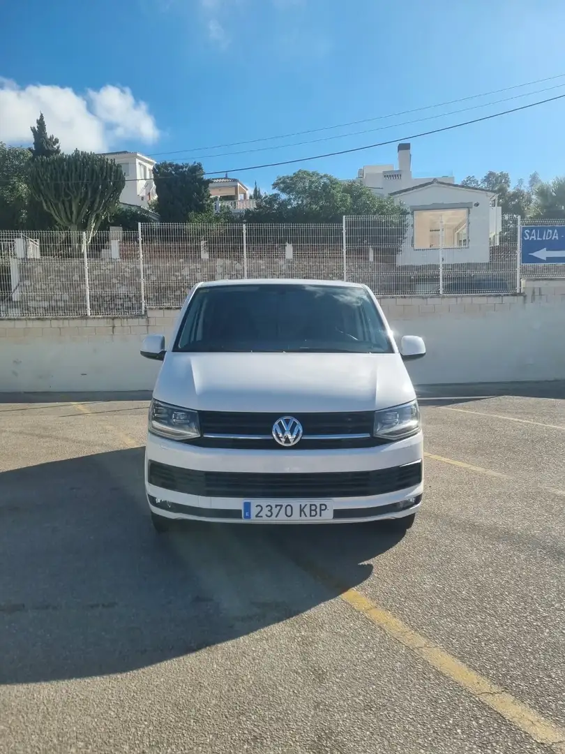 Volkswagen Transporter Kombi T6 - 1