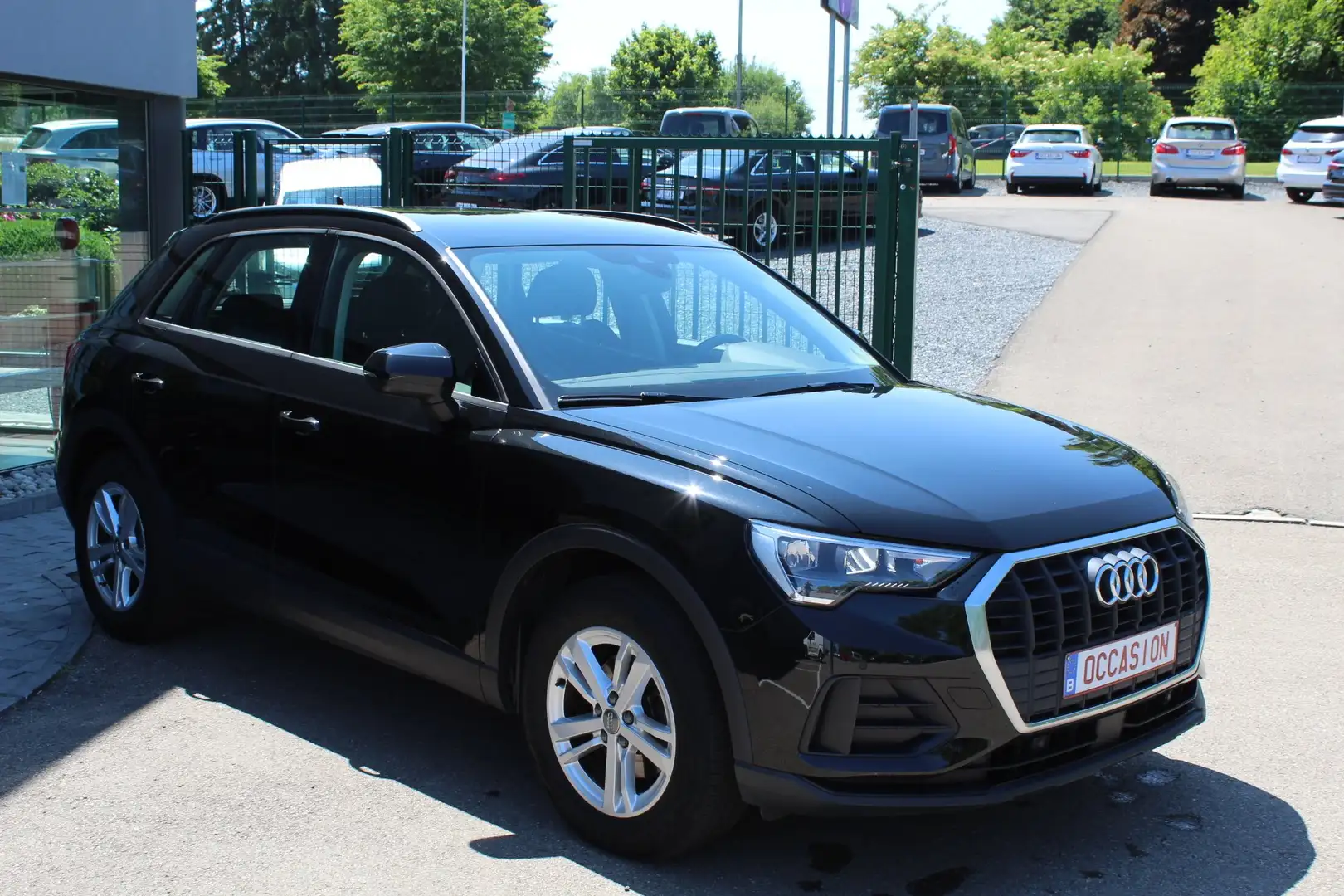 Audi Q3 SB 35 2.0 TDi 150 CV S-TRONIC BUSINESS EDITION Noir - 2