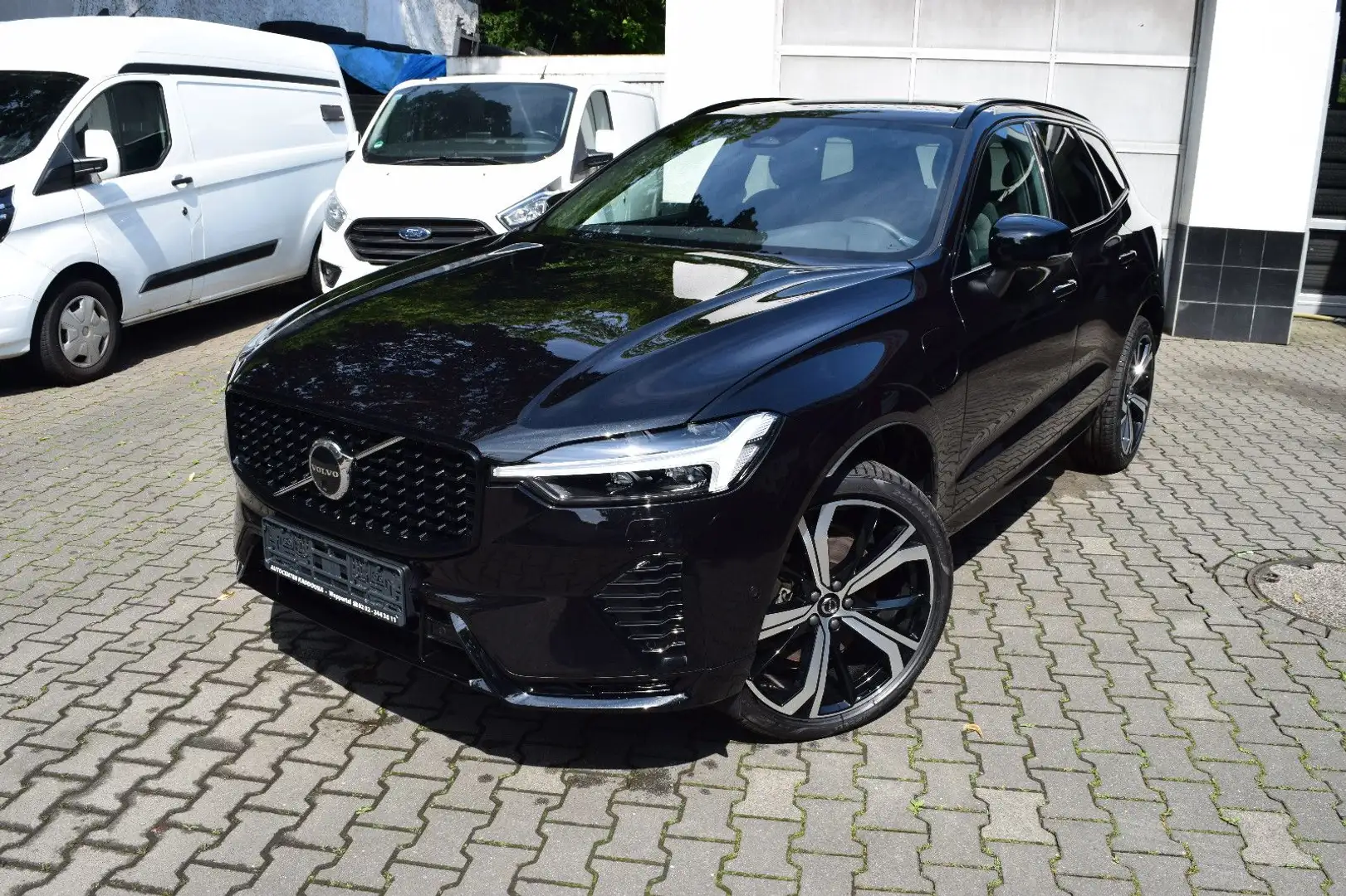 Volvo XC60 T6Plus Dark Recharge360°K,Pano,21",H/K,LED Noir - 2
