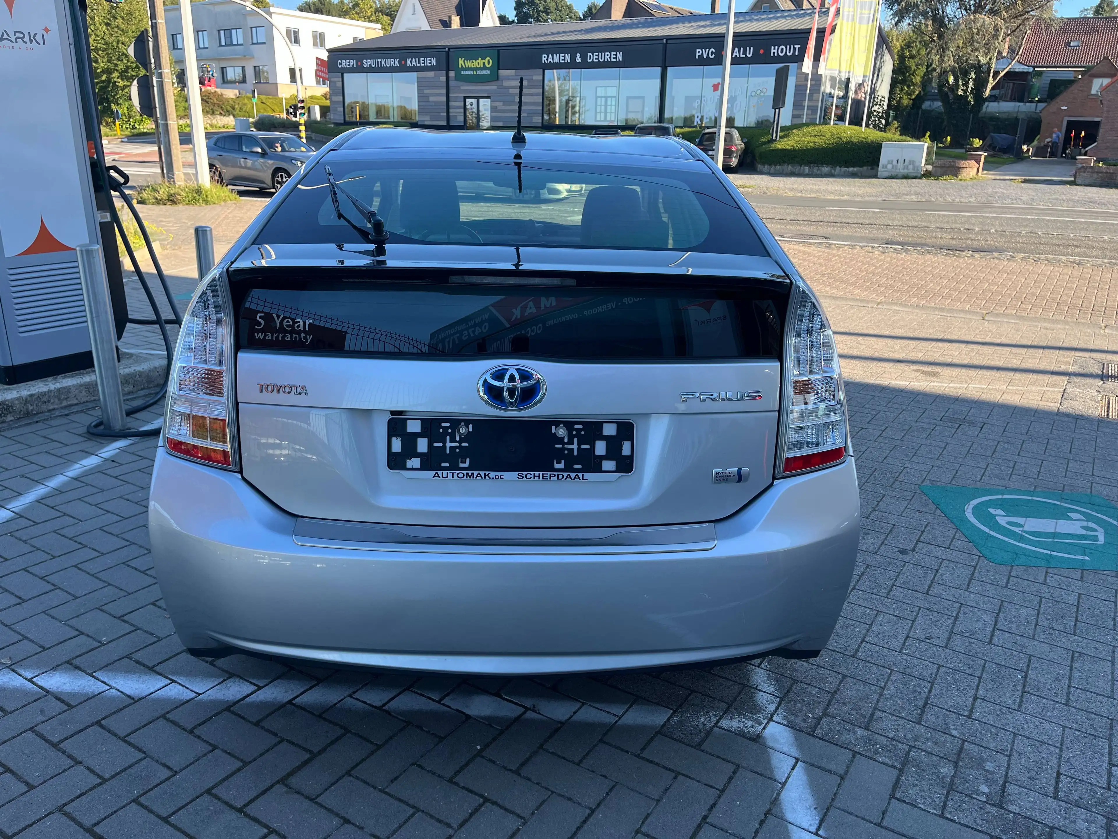 Toyota Prius Prius Hybrid 1.8i VVT-i Sol Garantie — photo 3