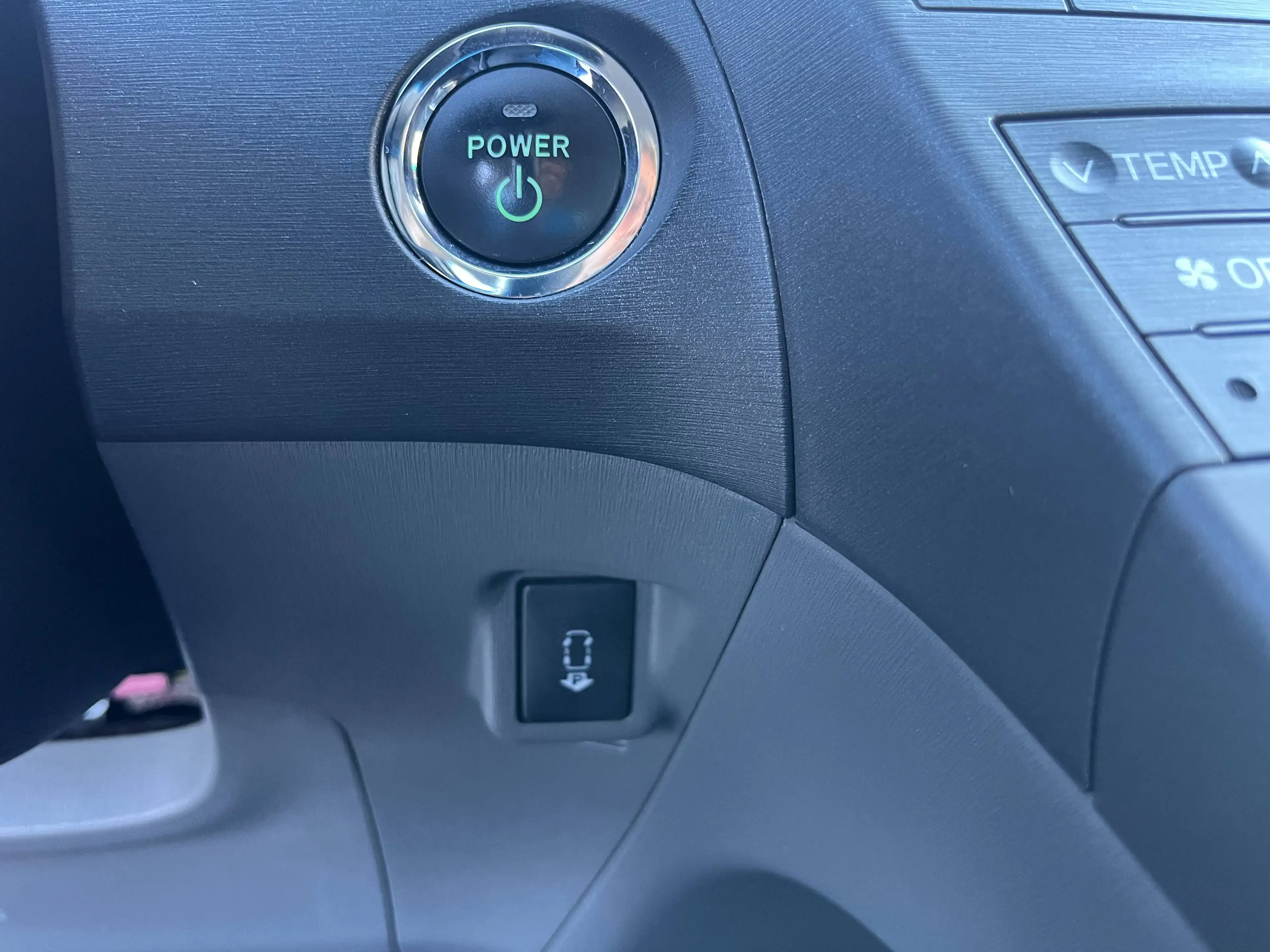 Toyota Prius Prius Hybrid 1.8i VVT-i Sol Garantie — photo 12