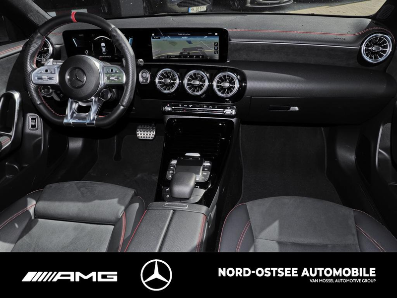 Mercedes-Benz CLA 35 AMG 4M NIGHT DISTRO 360° KAMERA SOUND — photo 12