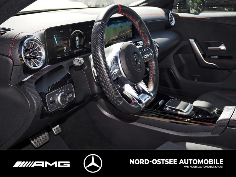Mercedes-Benz CLA 35 AMG 4M NIGHT DISTRO 360° KAMERA SOUND — photo 8