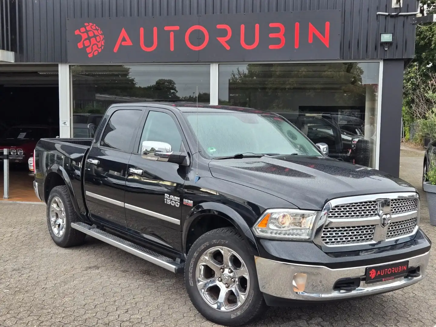 Dodge RAM 1500 LARAMIE CREW CAB LUFT/LPG GAS/1.HAND Noir - 1