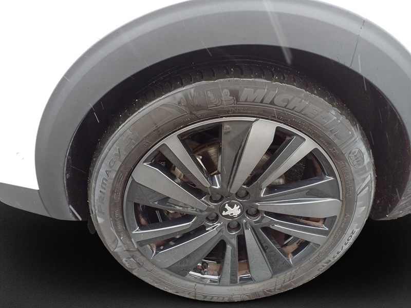 Peugeot 5008 GT PureTech 130 EAT8 — photo 7
