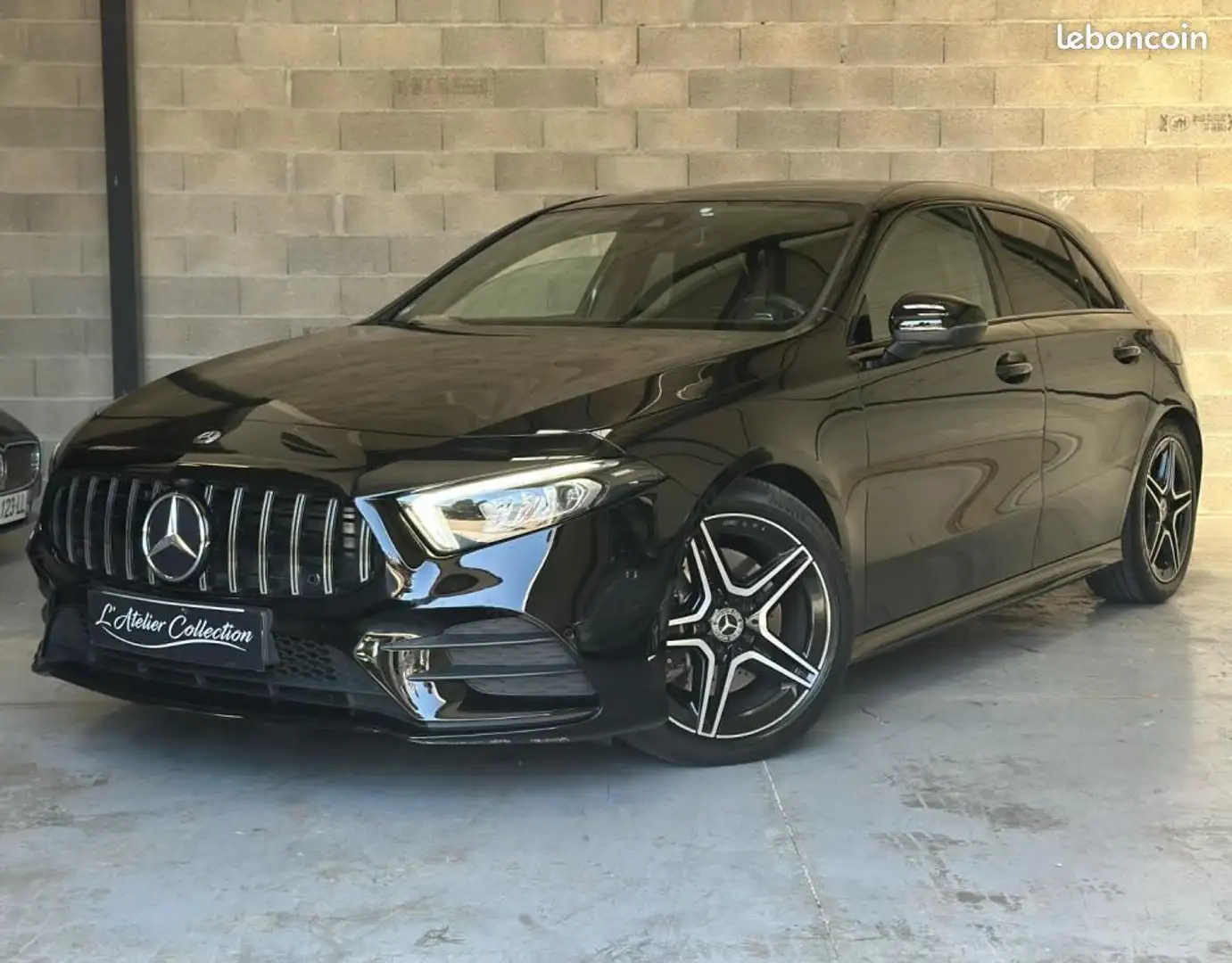 Mercedes-Benz A 220 Mercedes 220d AMG LINE FEUX LED SIÈGES CHAUFFANTS  Noir - 1
