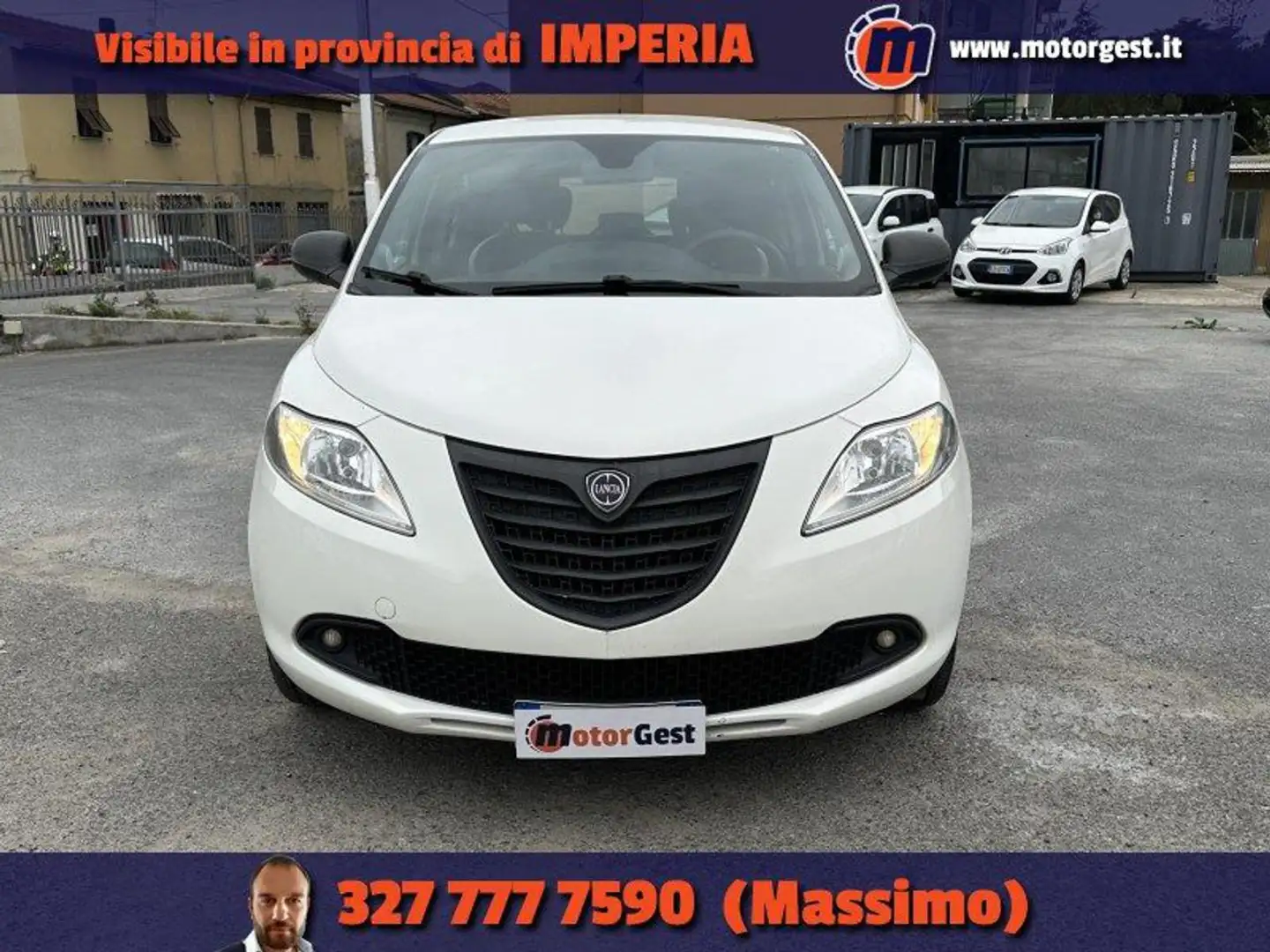 Lancia Ypsilon 1.2 69 CV 5 porte NEOPATENTATI Weiß - 2