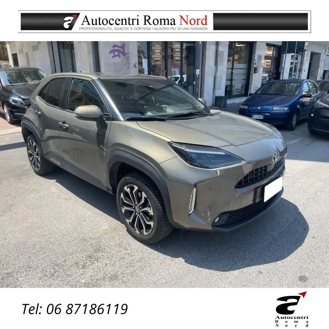 Toyota Yaris Yaris Cross 1.5h Trend fwd 116cv e-cvt Verde - 1