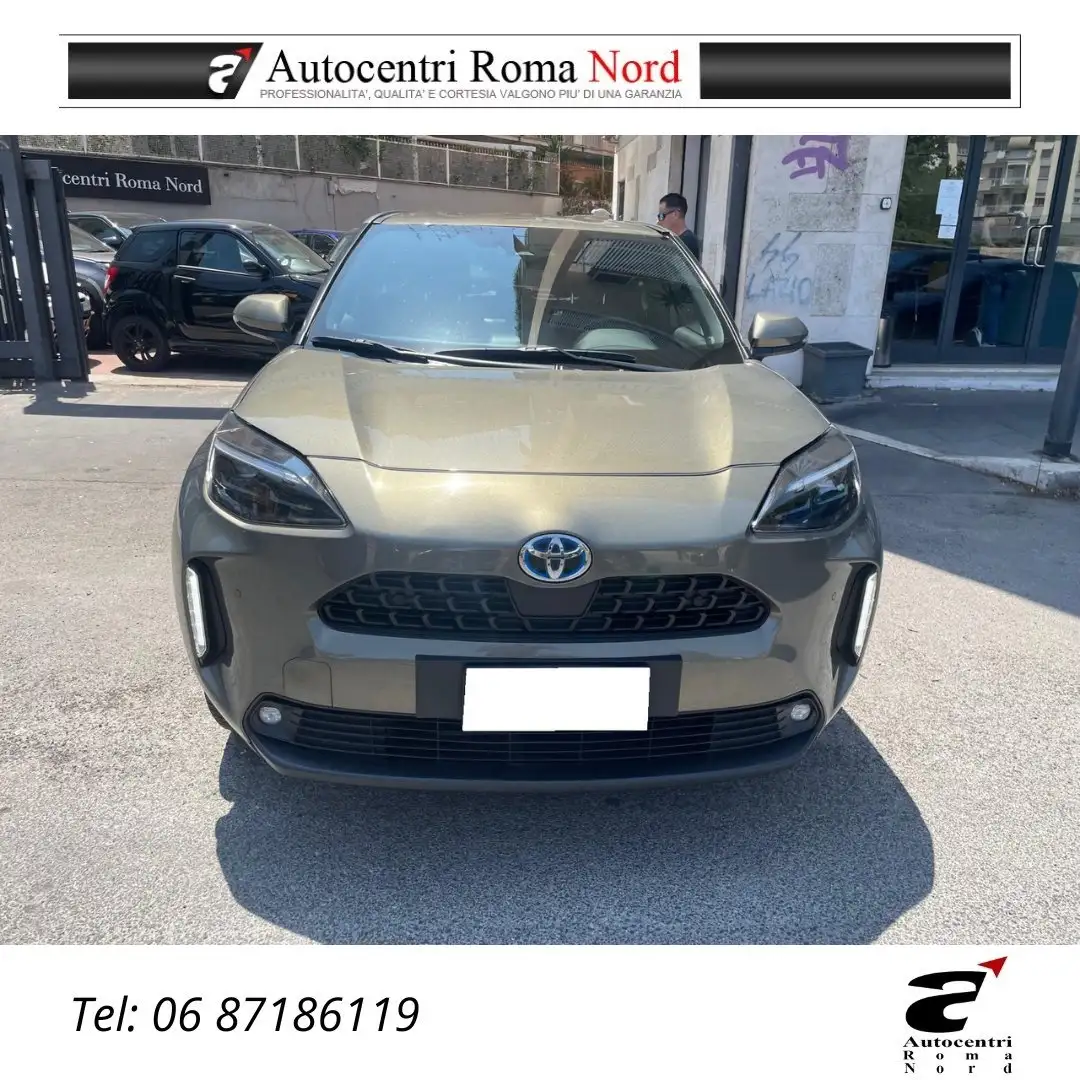 Toyota Yaris Yaris Cross 1.5h Trend fwd 116cv e-cvt Verde - 2