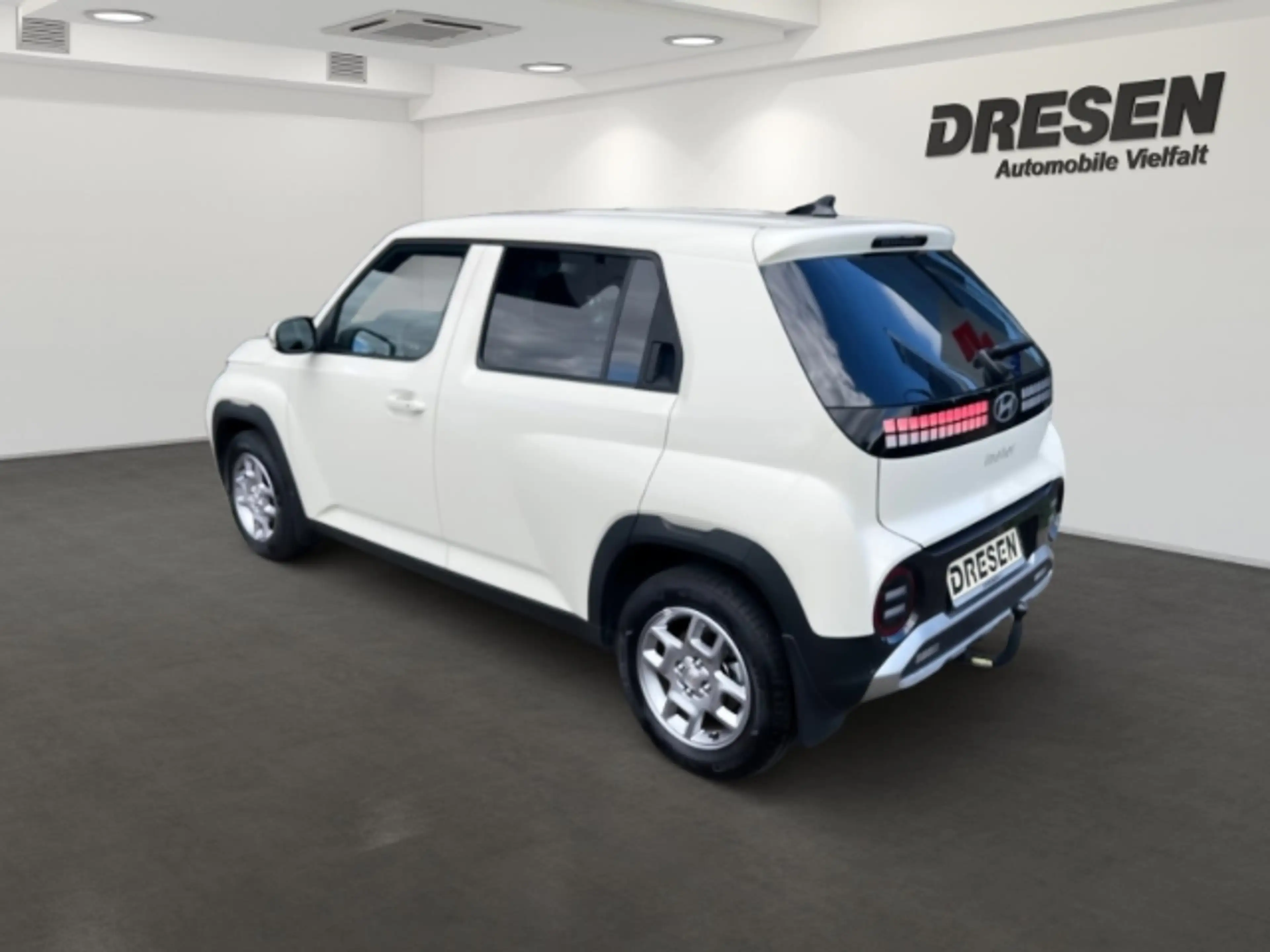 Hyundai Inster Trend Navi/Kamera/CarPlay/AHK — photo 4