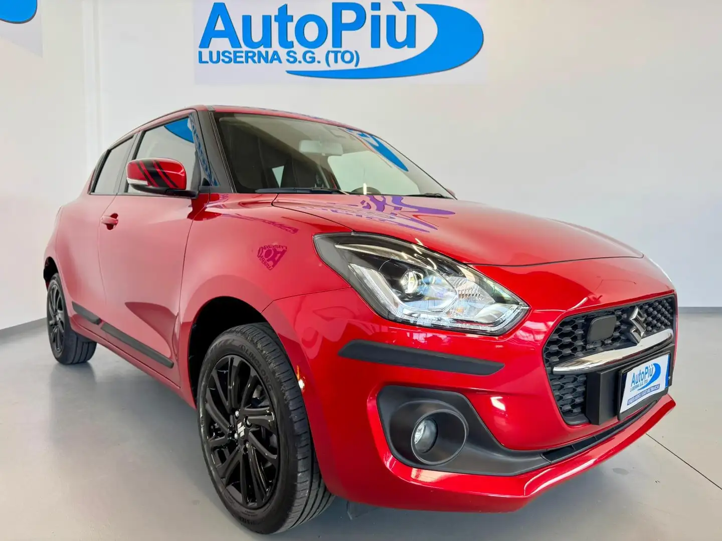Suzuki Swift Swift VI 2020 1.2h Top 4wd allgrip Rouge - 1