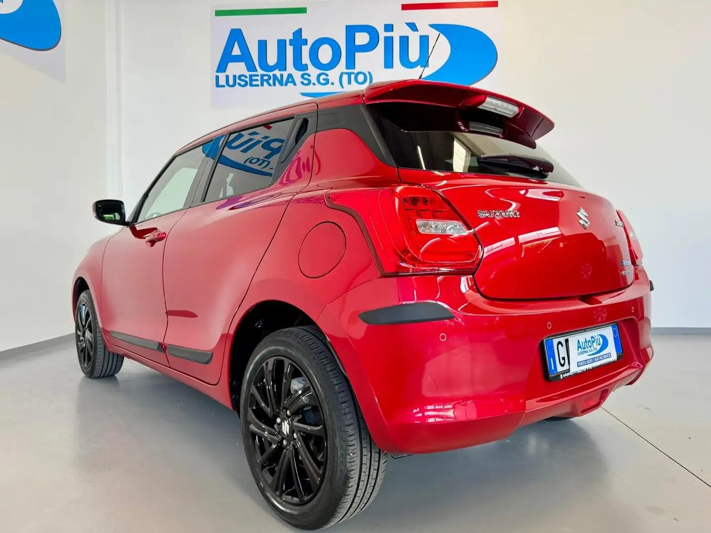 Suzuki Swift Swift VI 2020 1.2h Top 4wd allgrip Rouge - 2