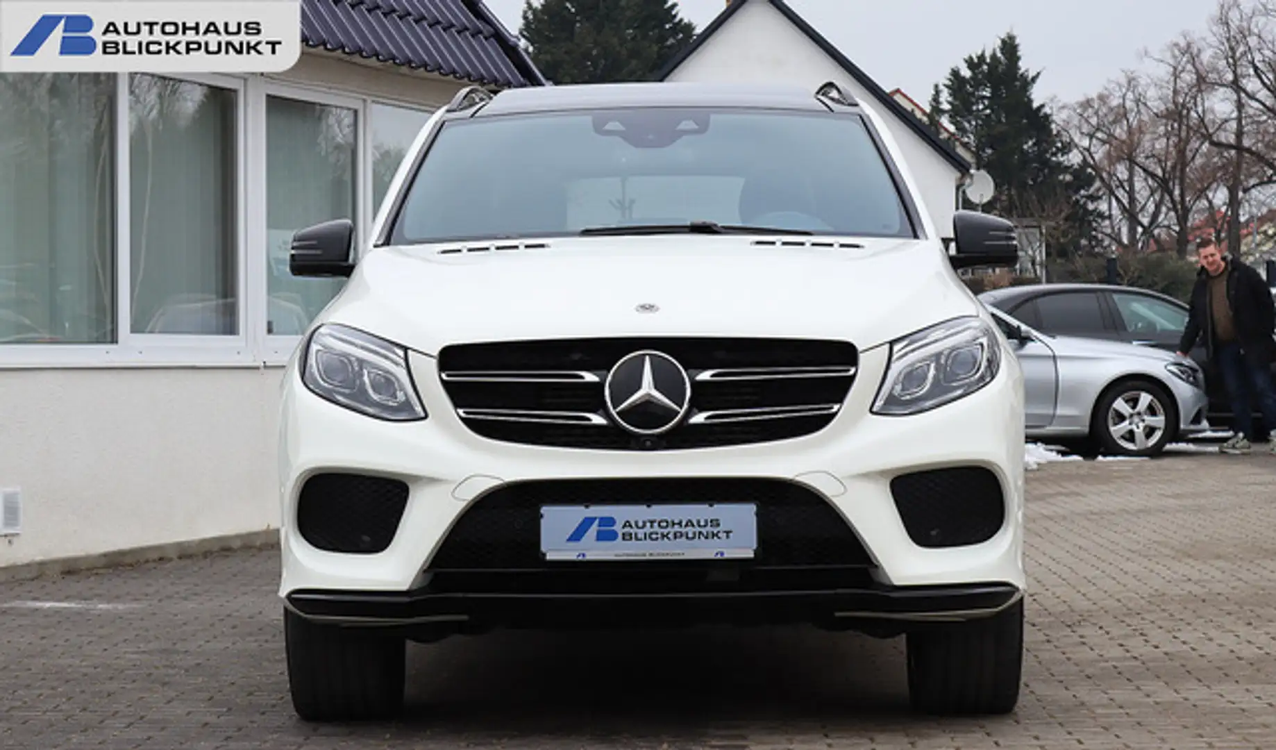 Mercedes-Benz GLE 350 d 4M AMG DISTRO+PANO+KAM360+AIRMATIC+AHK Blanc - 2