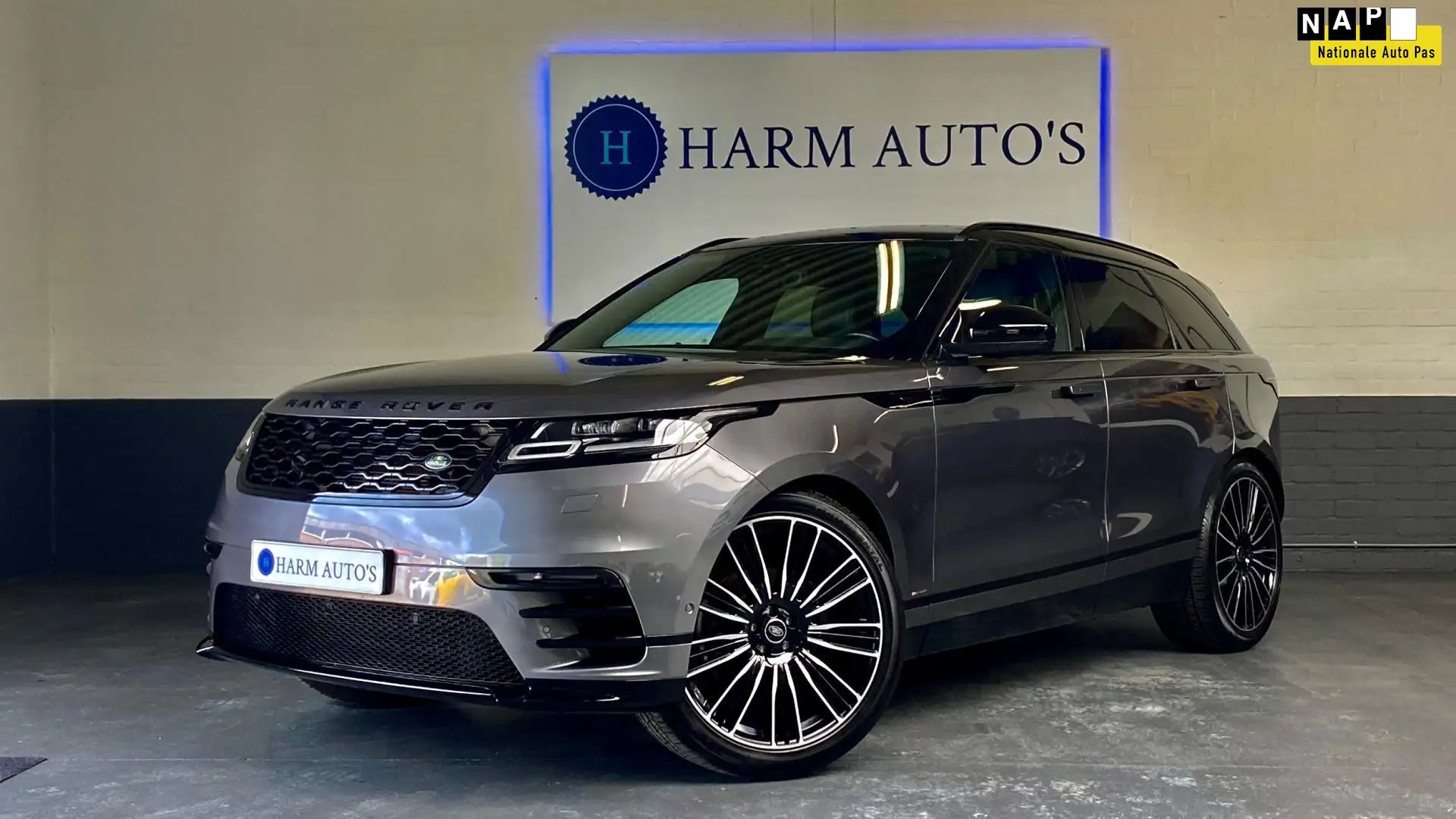 Land Rover Range Rover Velar 2.0 I4 AWD R-Dynamic HSE Navi/Pano/CAM/Trekhaak/'2 Grijs - 1