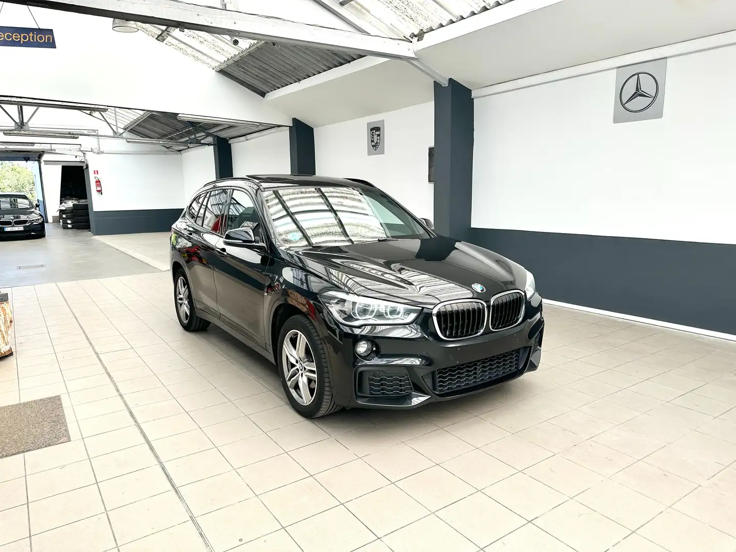 BMW X1 2.0 dAS sDrive18 Pack - M "167.000Km" Carnet BMW Noir - 2