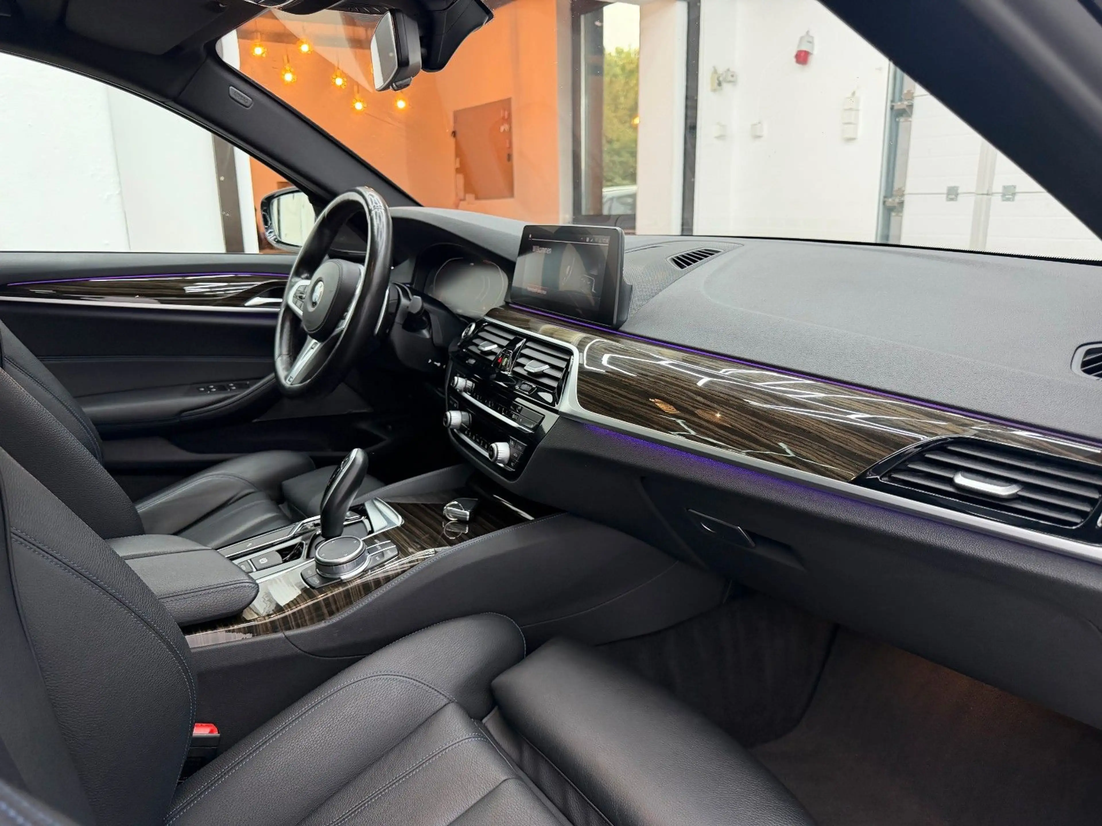 BMW 530 d M Sport Touring*HEAD-UP*PANO*VIRTUAL*R.KAM — photo 18