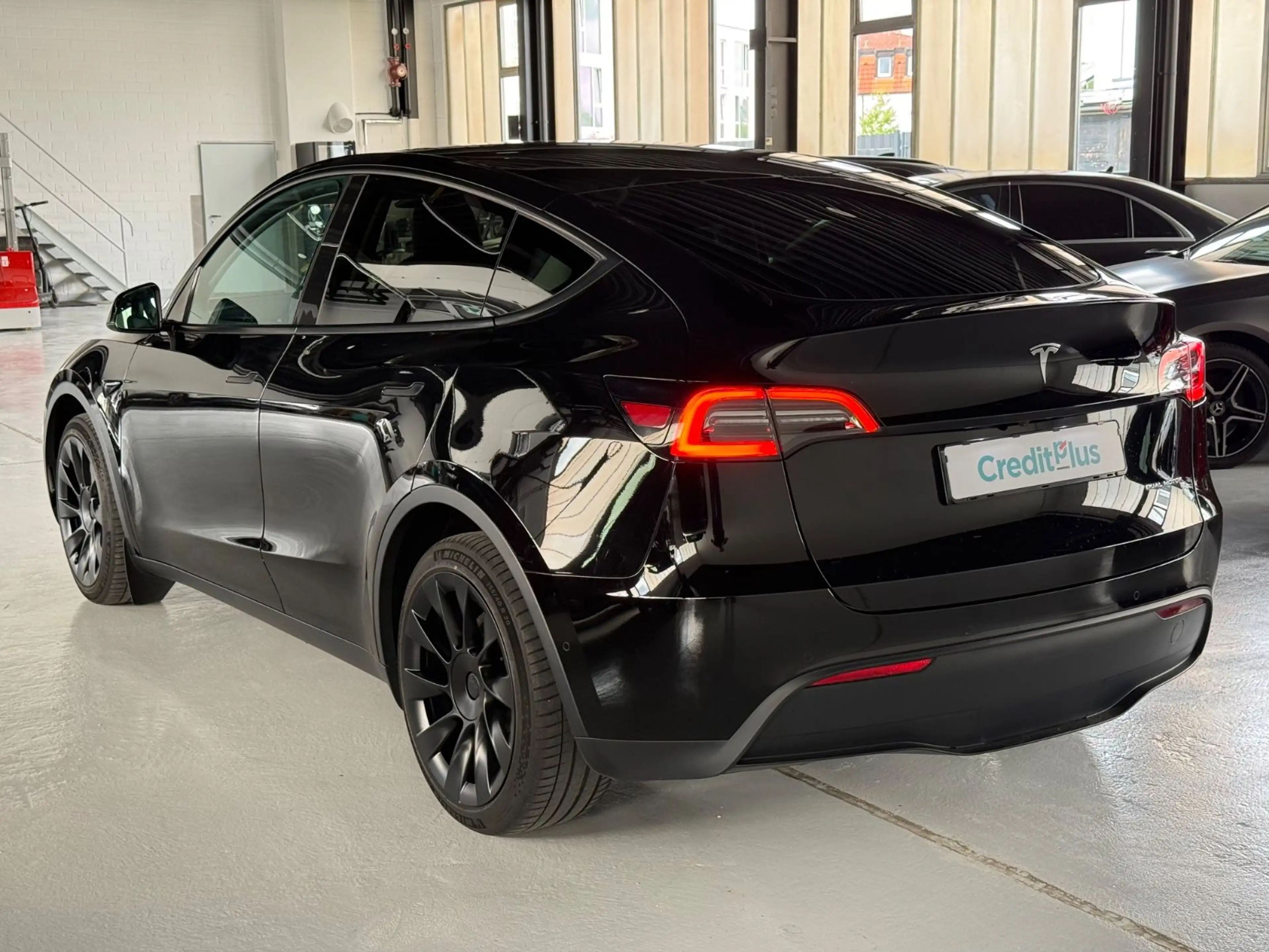 Tesla Model Y Long Range Dual AWD Max.Recichw. SOH — photo 6