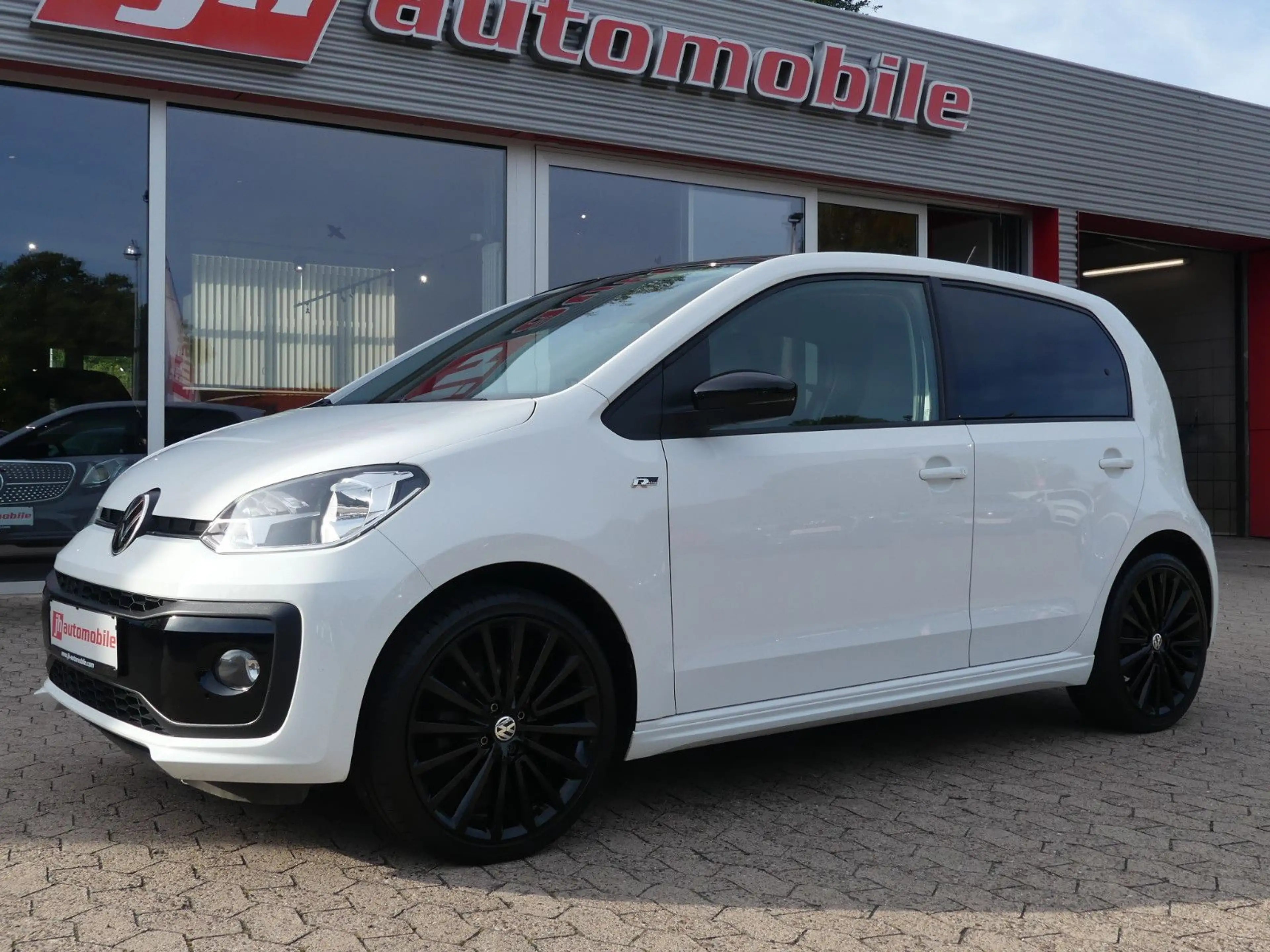 Volkswagen up! R-Line Kamera*Sitzheizung*8-fach*ab 149€