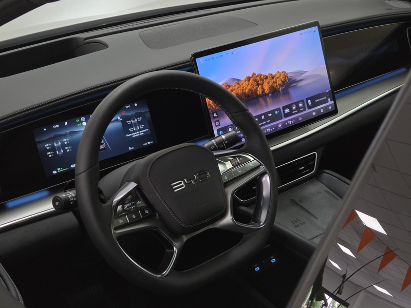 BYD Sealion 7 Excellence AWD 91.3 kWh Panoramadak l Indigo Grey — photo 13