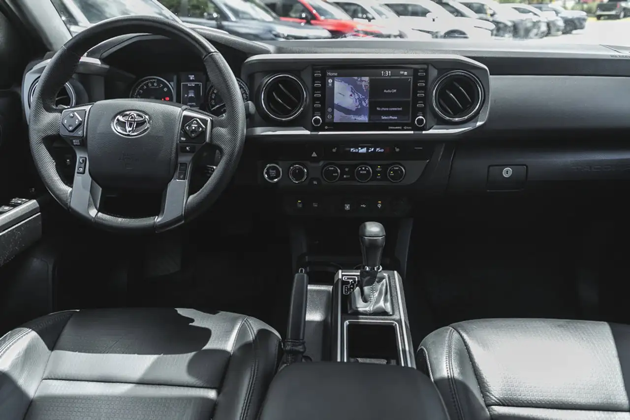 Toyota Tacoma снимка Toyota Tacoma
