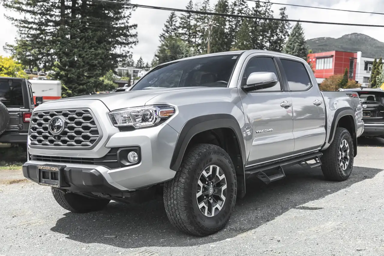 Toyota Tacoma снимка Toyota Tacoma