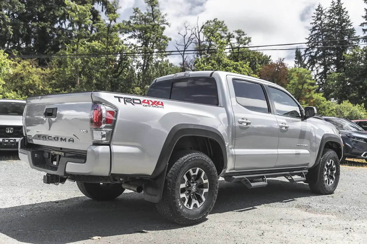 Toyota Tacoma снимка Toyota Tacoma