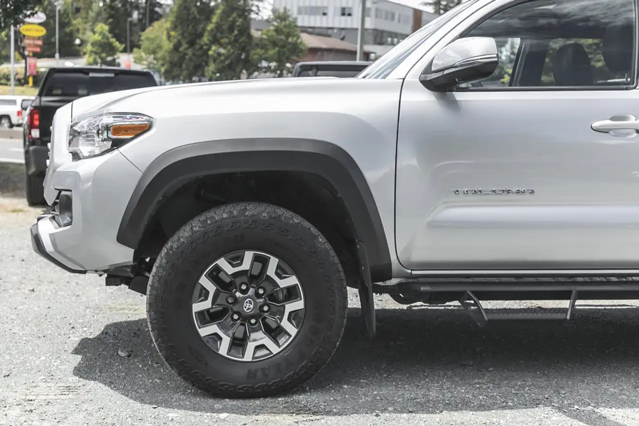 Toyota Tacoma снимка Toyota Tacoma