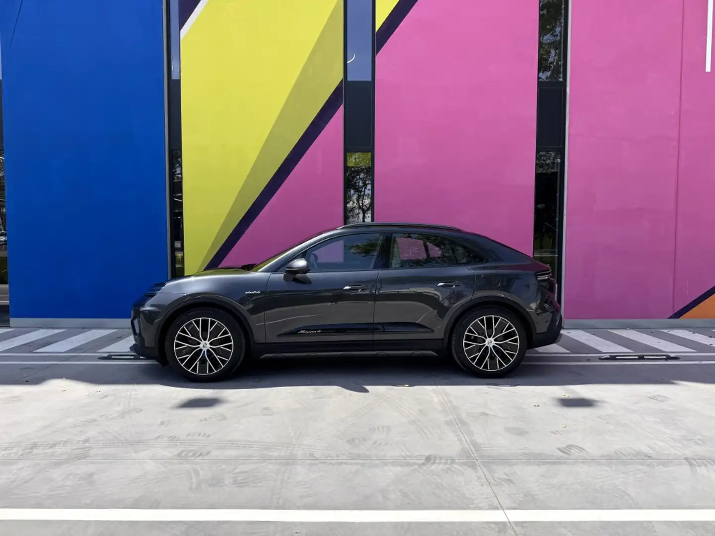 Porsche Macan 4 Gris - 2