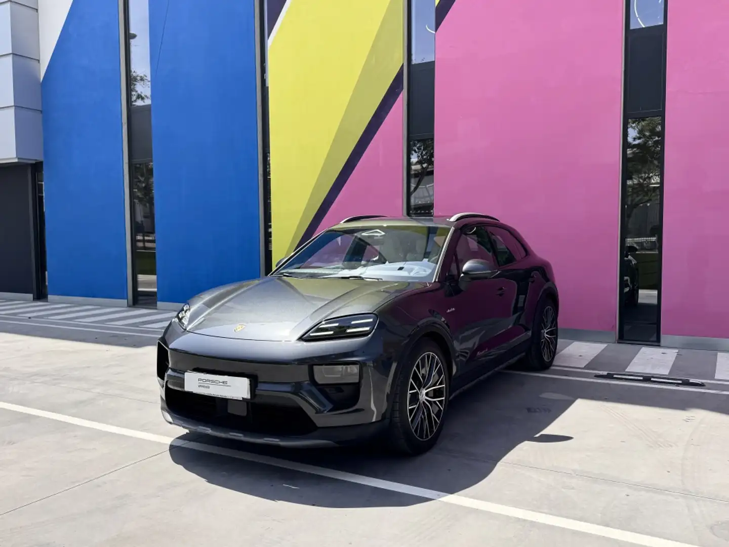 Porsche Macan 4 Gris - 1