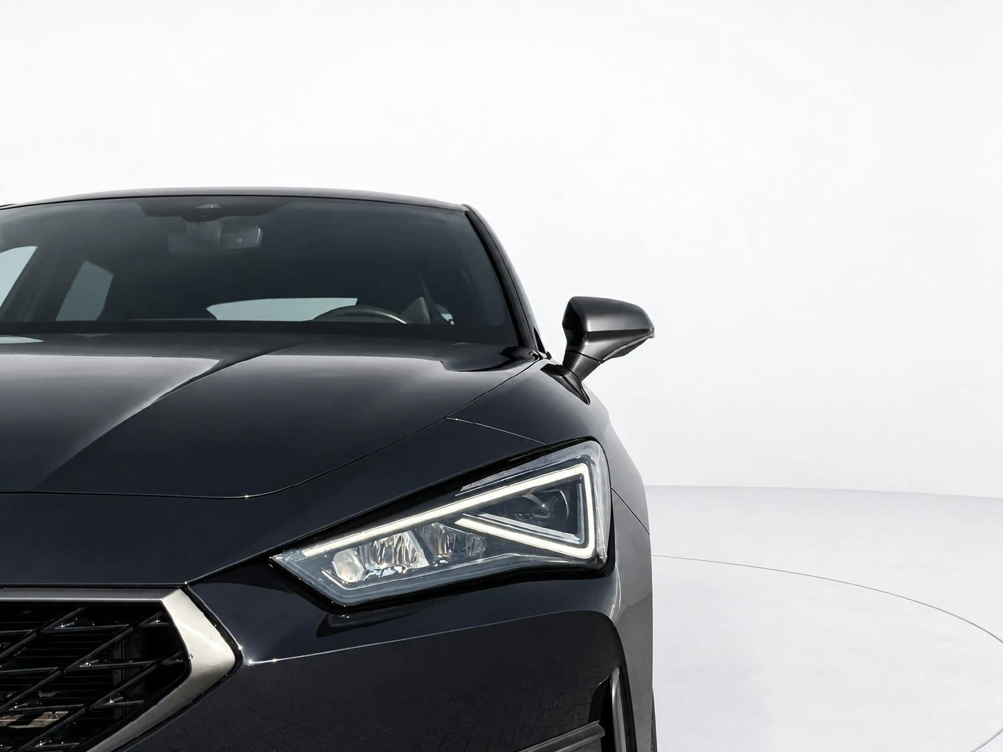 CUPRA Leon 1.4 e-Hybrid Business — photo 10