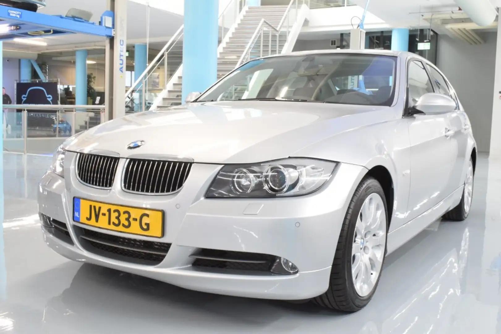 BMW 330 330D BUSINESS LINE Gris - 2