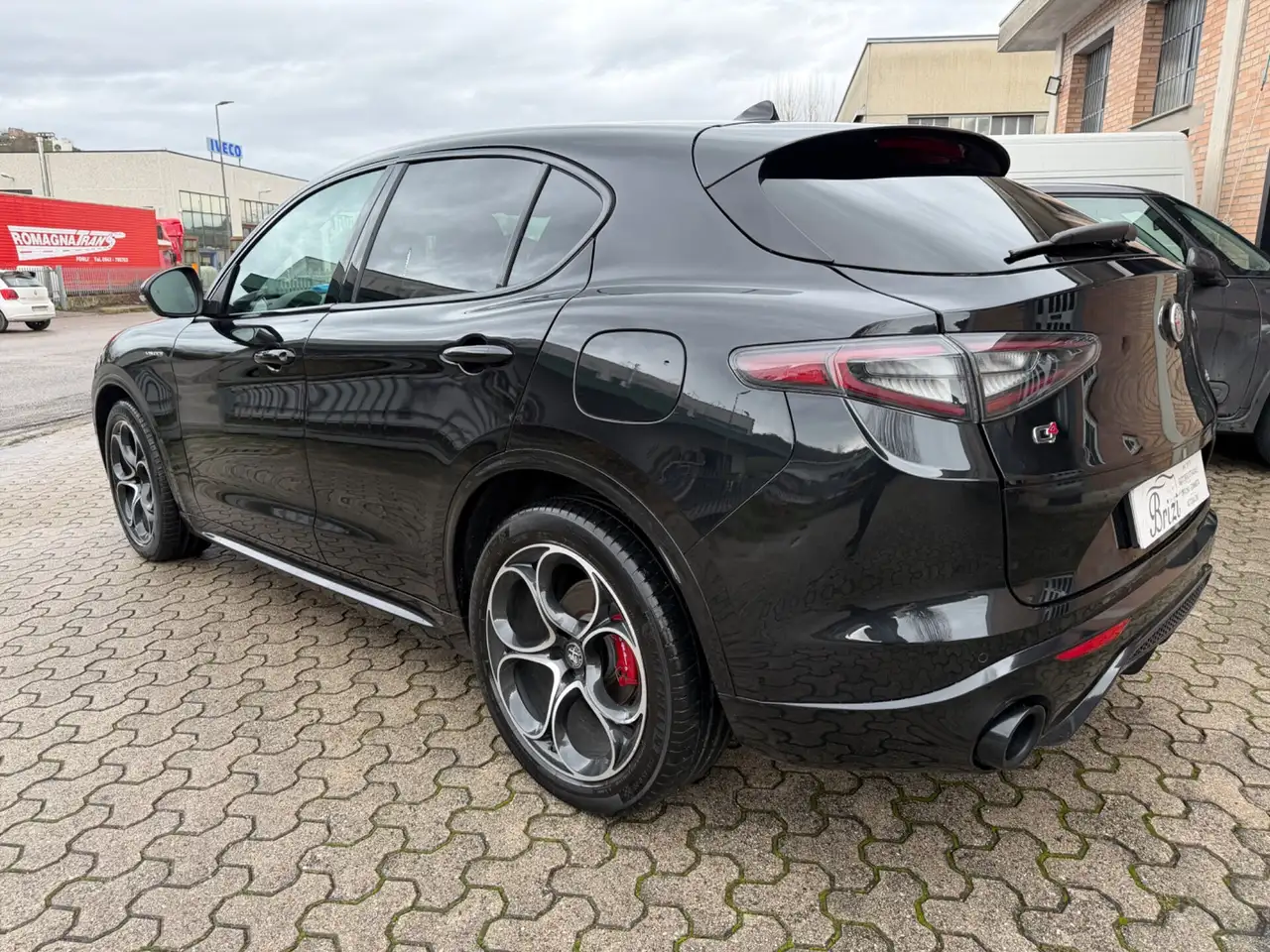 Alfa Romeo Stelvio 2024