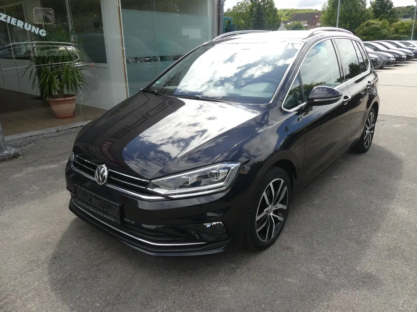 Volkswagen Golf Sportsvan VII Highline DSG Schwarz - 2