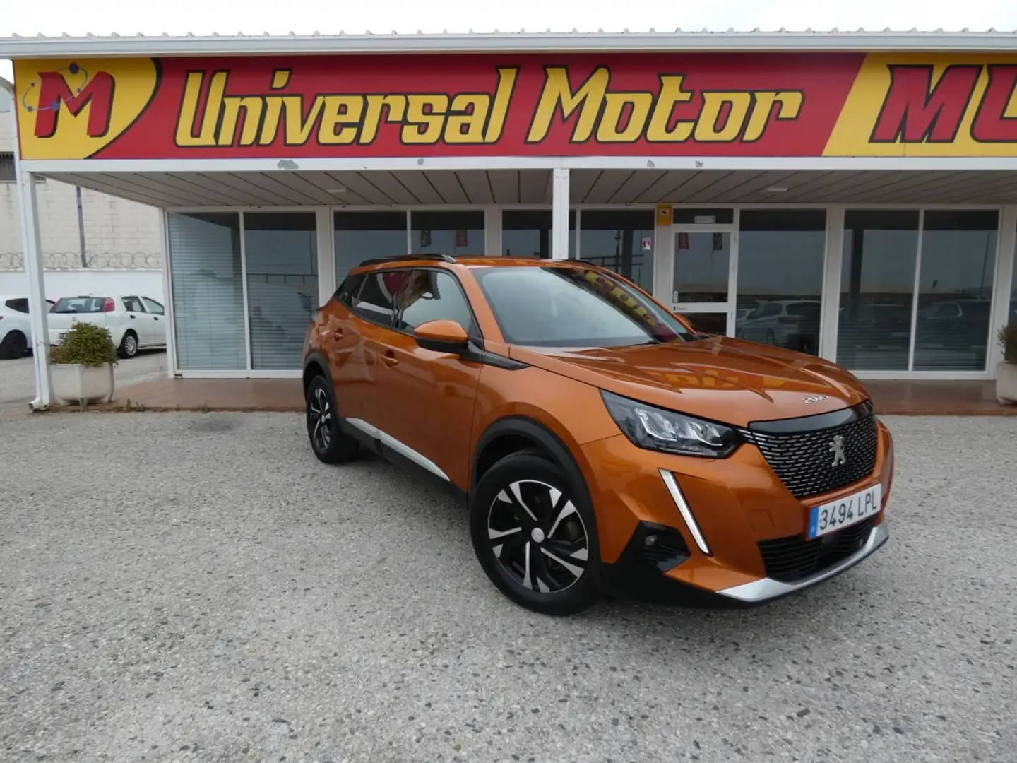 Peugeot 2008 1.5BlueHDi S&S Allure Pack EAT8 130 Orange - 2